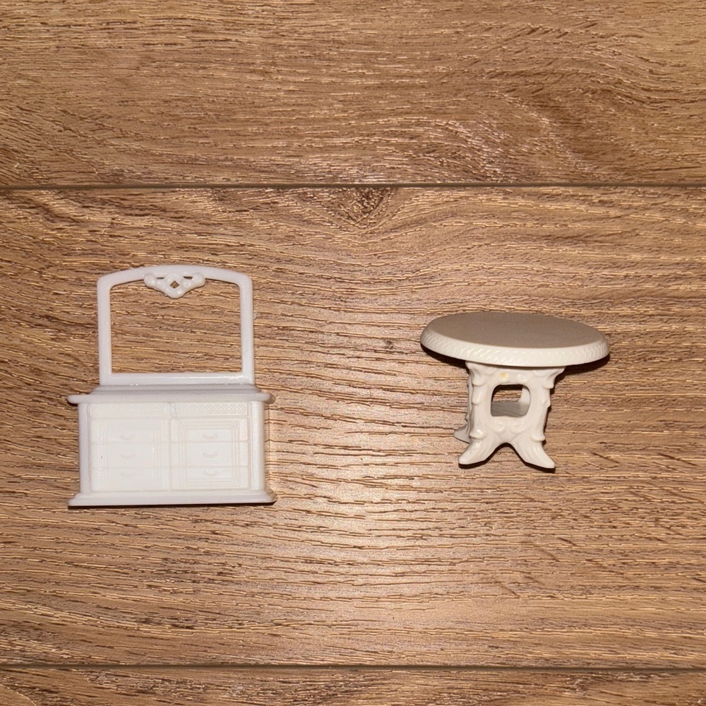 ✨Miniature White Vanity and Table Set